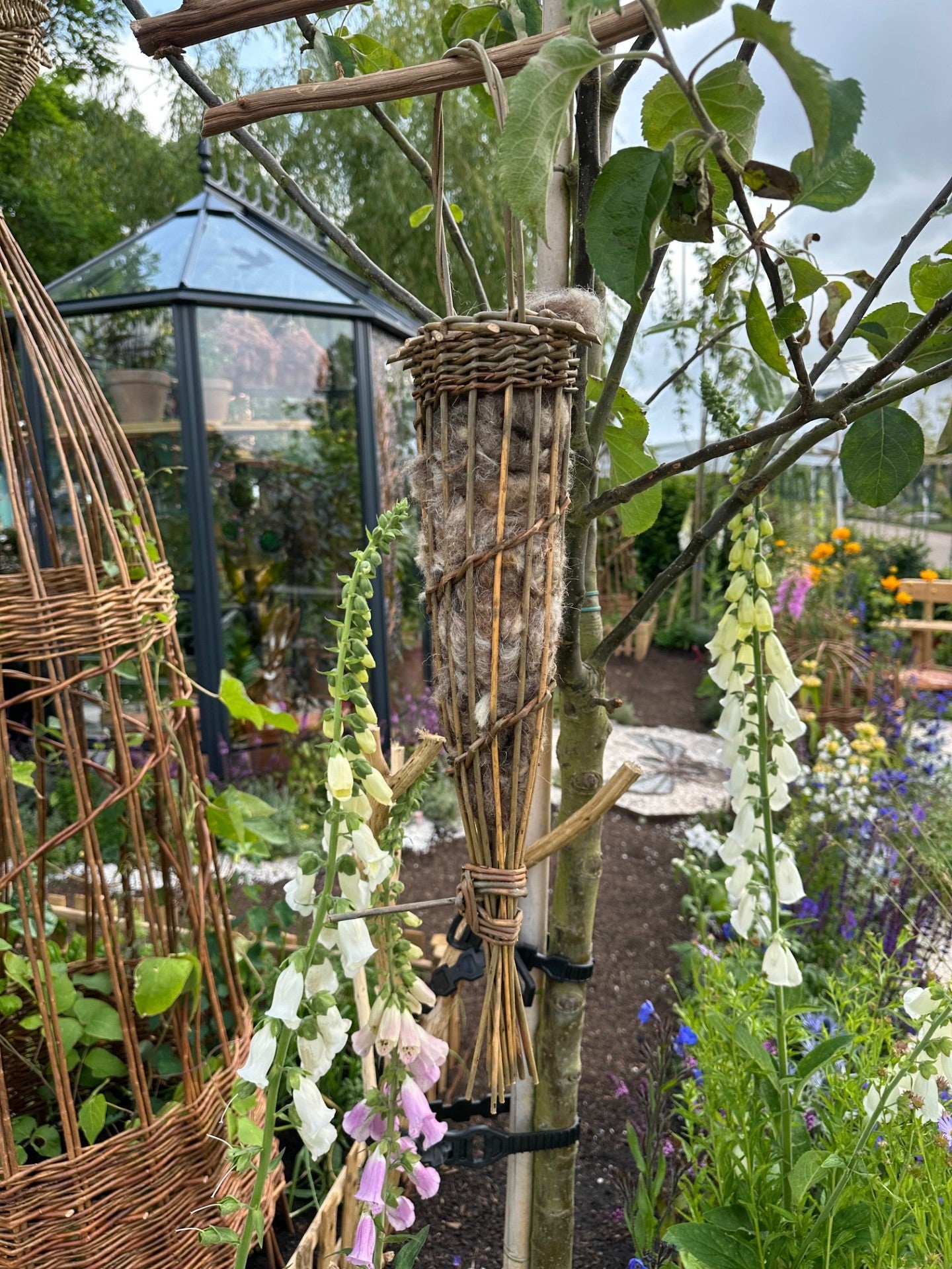 Half-Day Bird Feeder Workshop with Joe Gregory
